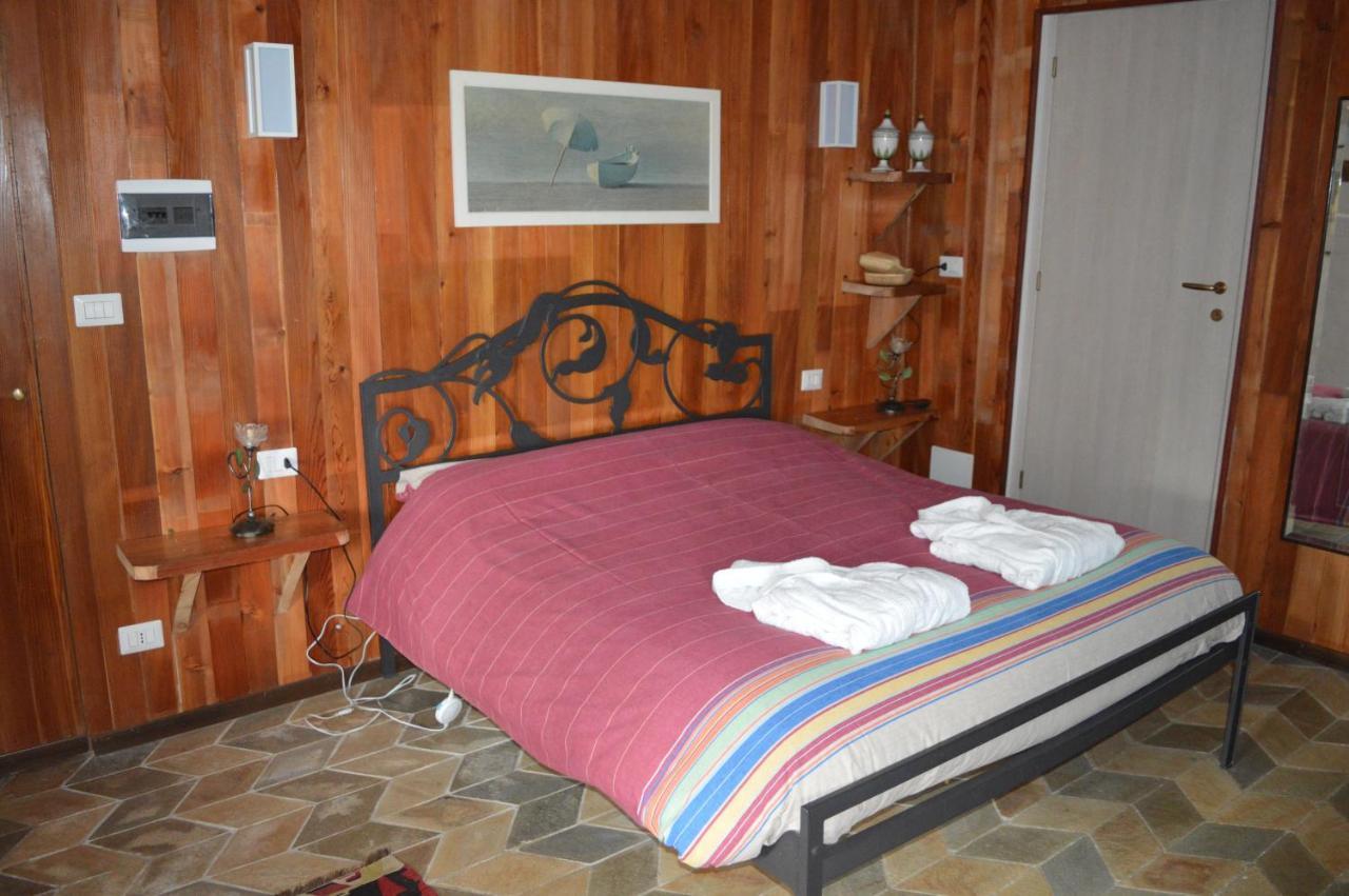 L'Uovo E La Faina Bed and Breakfast Busca Eksteriør billede